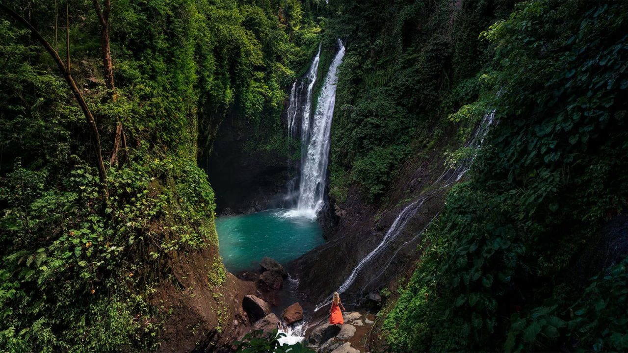 Aling-aling Waterfall 